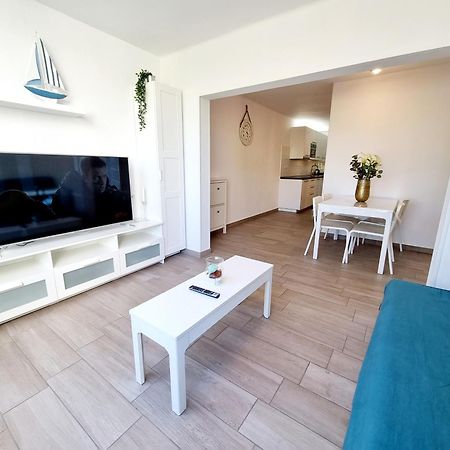 Apartamento Norma 8 Playa Roca Коста-Тегісе Екстер'єр фото